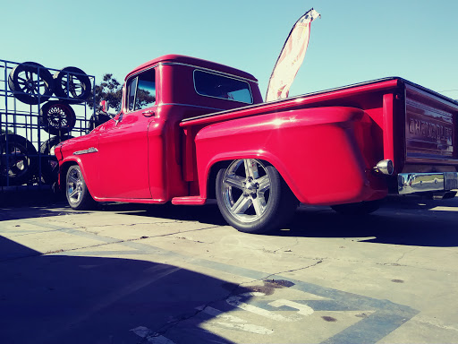 Vino's Muffler Services Gallery - United States