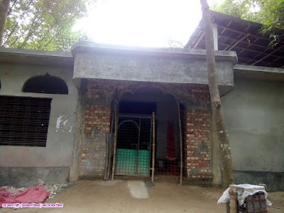 Photos of রোকনগাড়ী আশরাফীয়া জামে মসজিদ (আকলাজিয়া)