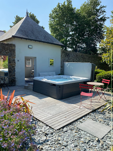 Piscines & Spas 35 | Esprit Piscine | Hotspring