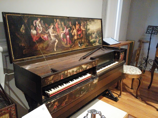 Yale Collection of Musical Instruments - Thumbnail