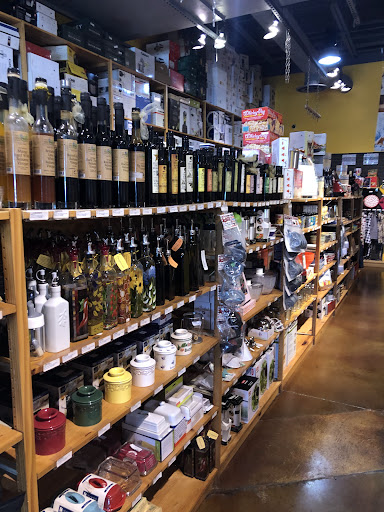 Faraday's Kitchen Store - Visual
