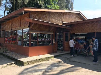 Photos of Rumah Makan Warung Pojok Maspon