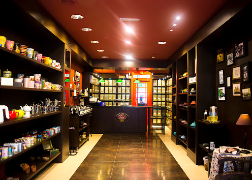 Chas & Chas Tea Co. Gallery - Spain