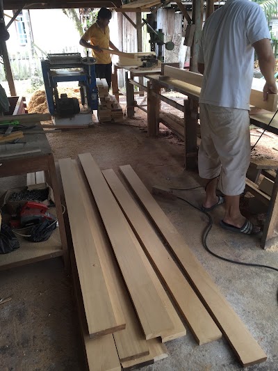 Photos of Den Workshop