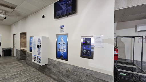 Alpine laundromat 24/7 Gallery - United States