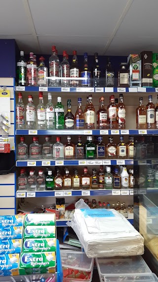 Bobby's News And Booze