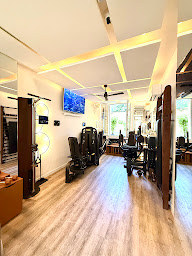 Photo n°1 de Coach Sportif Paris - Louis Fabre Coaching à Neuilly-sur-Seine (Professeur de yoga)