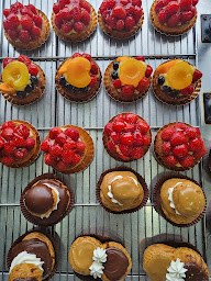 Photo n°11 de Plaisirs & Saveurs à Grand-Couronne (Pâtisserie)