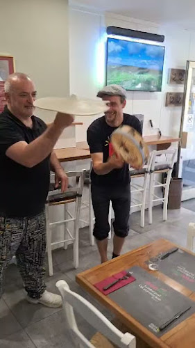 Spizzi Pizza - Restaurant