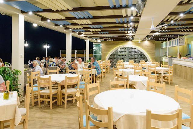 Waves Restaurant