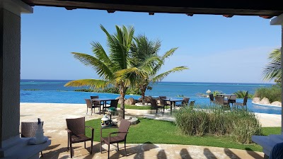 Photos of Pristine Bay Resort and Golf Club