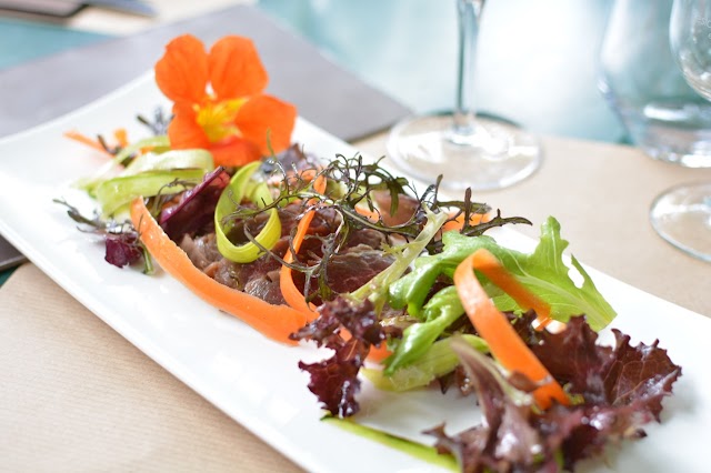 Le Bateau d'Emile Restaurant Serrières