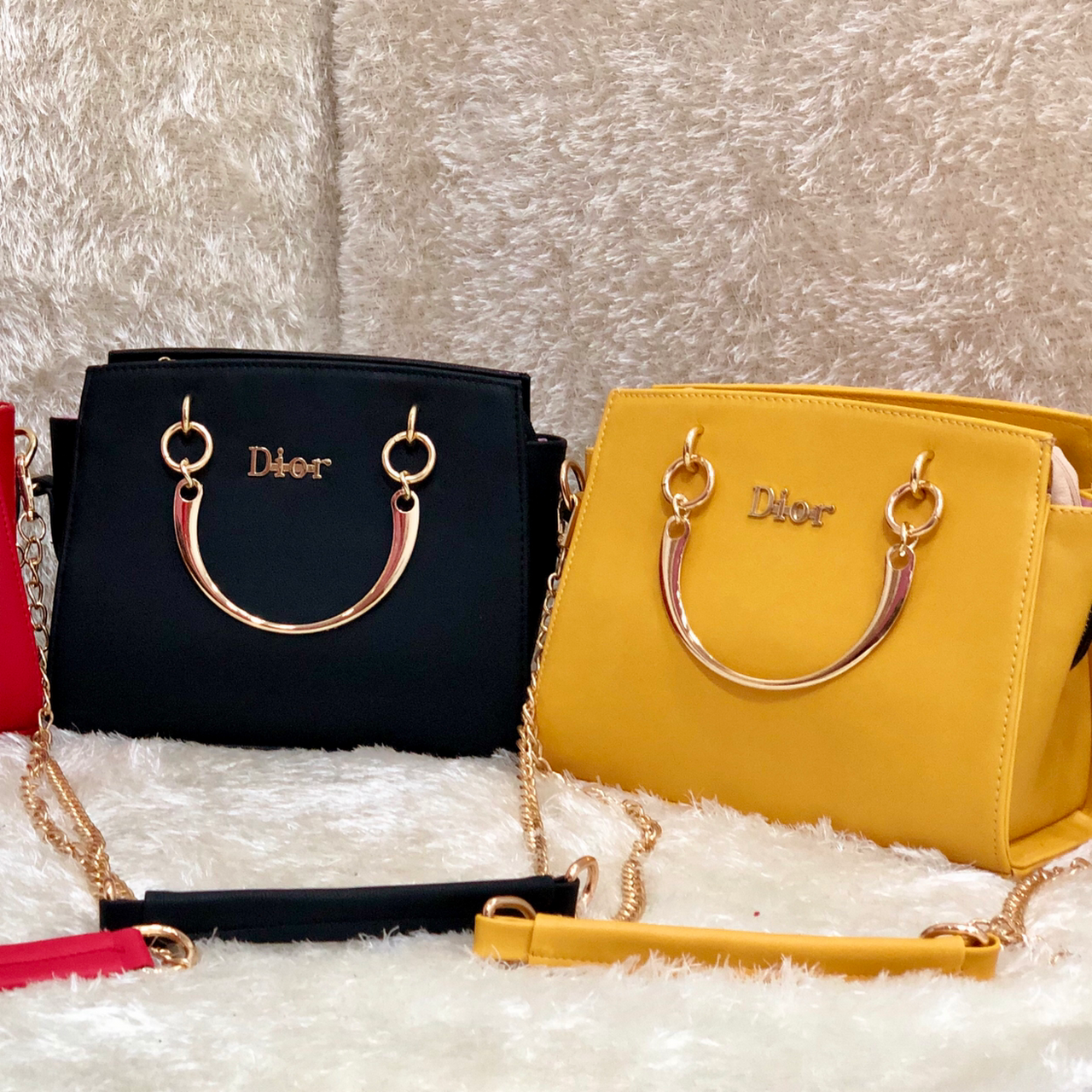 الذهاب للتسوق، وشراء الحقائب من موقع البيع بالجملة، Phfireballs Com