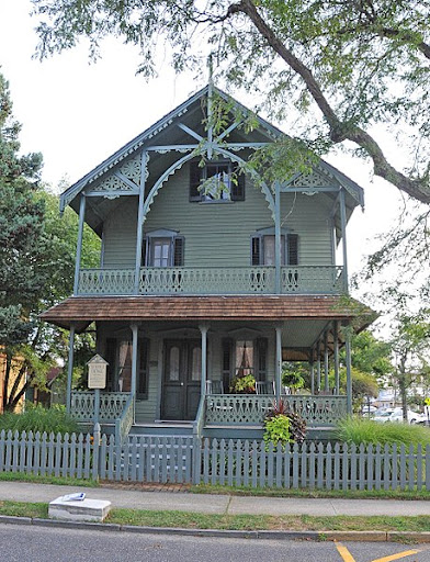 Centennial Cottage - Thumbnail