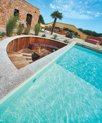 Photo de BLUE WAVES PISCINE à Cheyssieu (38550)