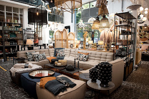 Photo n°3 de LA SUITE La Baule - Magasin de décoration et d'ameublement à La Baule-Escoublac (Magasin de stores et de rideaux)