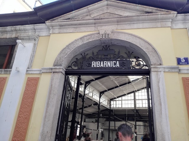 Marché Aux Poissons
