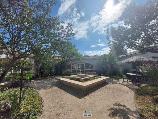 Photo de Maison de Retraite Rivière Marze à Sainte-Anastasie (30190)