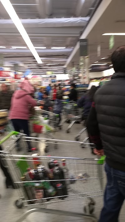 shopping-mall