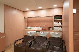 Photo n°14 de Camille Albane - Coiffeur Boulogne Billancourt à Boulogne-Billancourt (Institut de beauté)