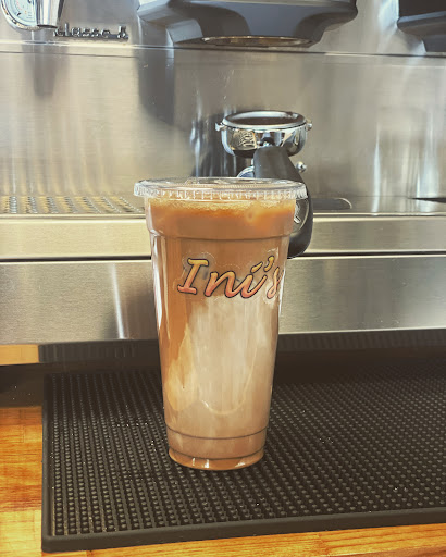 Ini's Coffee - Visual