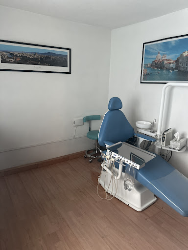 dentista Francisco Javier Fernandez Fraga