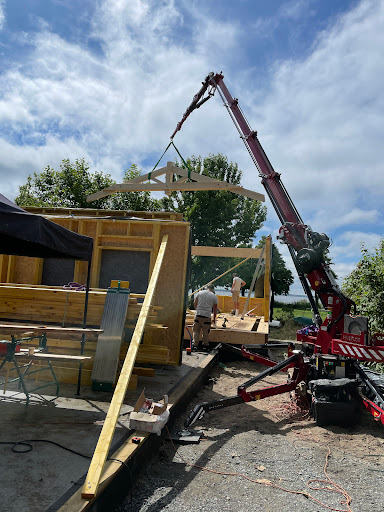 Photo de Kg renovation couvreur zingueur lacanau | intervention d’urgence et recherche de fuite à Carcans (33121)