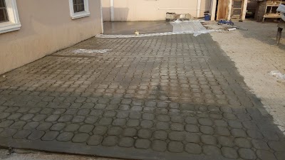 Photos of Ayiurin shopping complex.