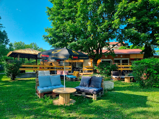 Photo de Camping de La Biche à Seyssel (01420)