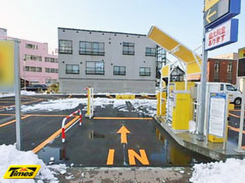 タイムズ野幌駅前第３