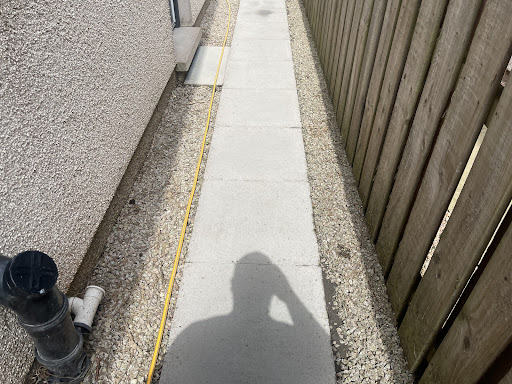 Looking fine pressure washing - Thumbnail