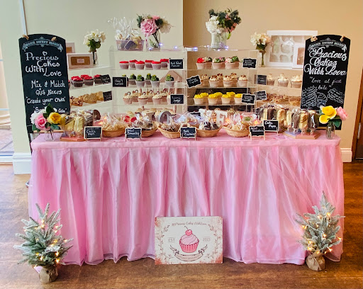 Precious Cakes With Love