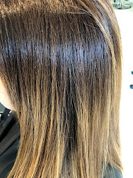 Photo n°4 de Elégance Coiffure à Chailly-en-Bière (Salon de coiffure)