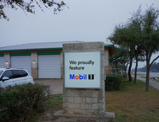 Leander Lube Express Gallery - United States