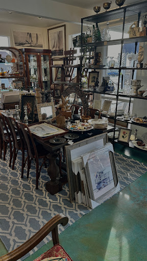 Vintage Yacht Club
