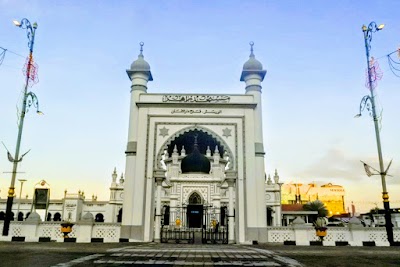 Dataran Masjid Zahir