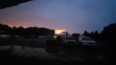 Skyview Drive-In Theatre