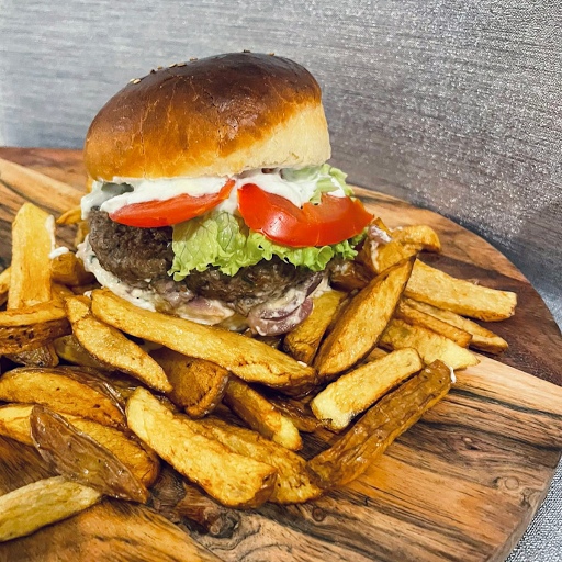 Photo 2 - Big Burger Luxe