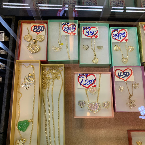 K Jewelry Logo