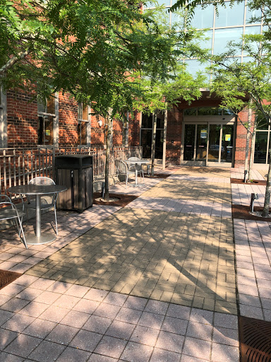 Darien Library - Thumbnail