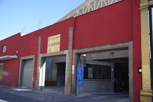 Estacionamiento Arista 415