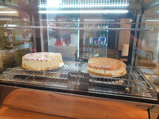 Cake Zone - Visual