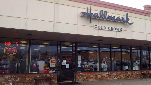 Lee's Hallmark Shop