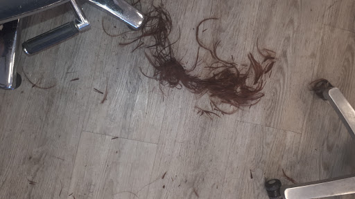 Long Row Hair - Thumbnail