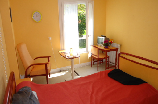 Photo de EHPAD Les Bouquets en Creuse à Bellegarde (30127)