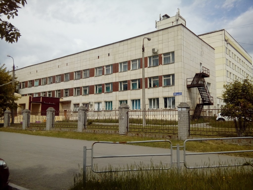 Дгп челябинск. Детская городская больница 1 Челябинск. Поликлиника 1 Горького 28. Горького 28 Челябинск. Горького 28 больница Челябинск.