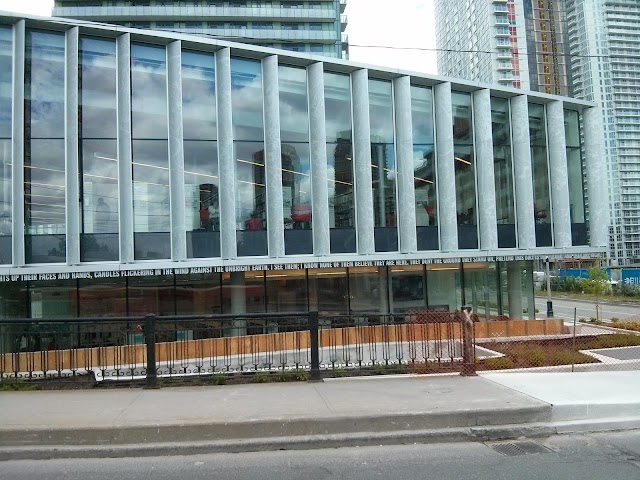 Toronto Public Library - Fort York Library