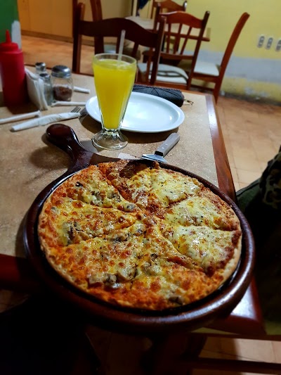Photos of Giuseppes Gourmet Pizza