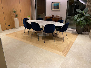 Photo n°12 de MENUISERIE HORTAIL à Vaulx-Milieu (Société de fabrication d'escaliers)