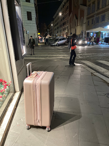Leave Your Baggage - Thumbnail
